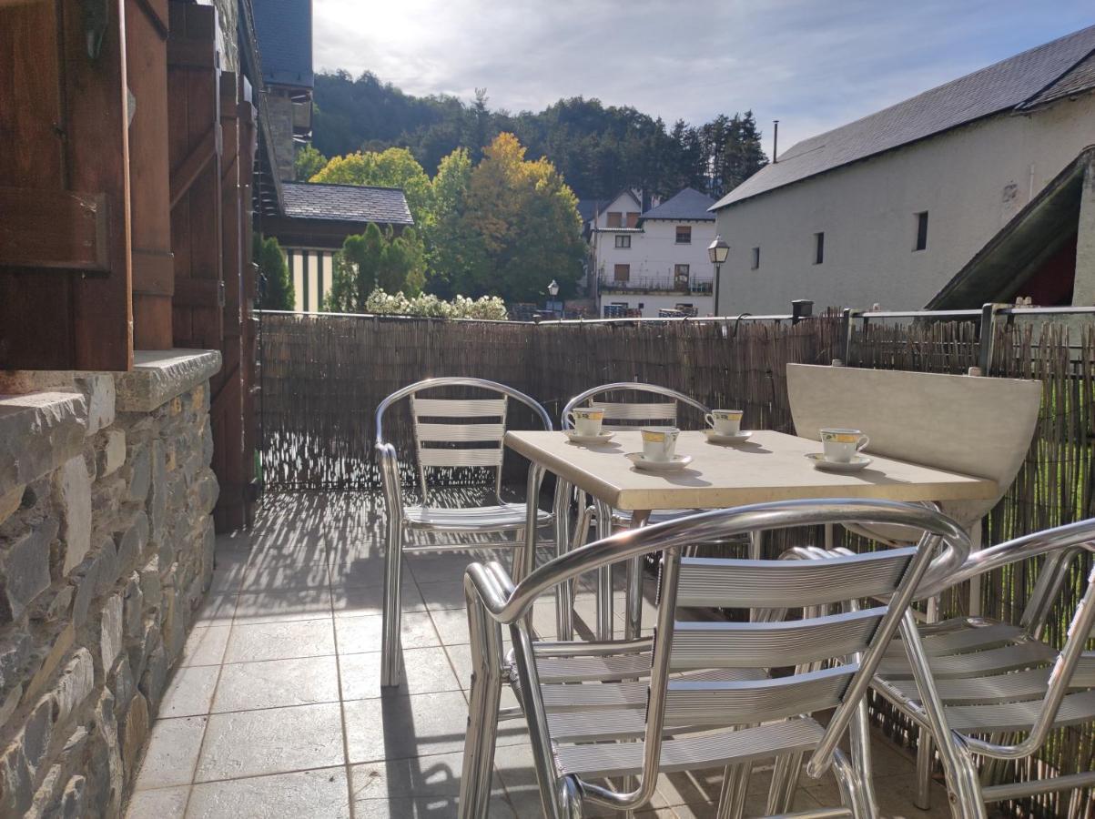El Llano De Escarrilla - Tucasaenlospirineos Esterno foto